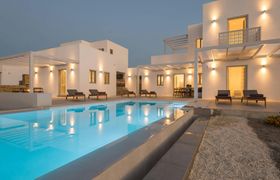 Luxury Retreat at Paros