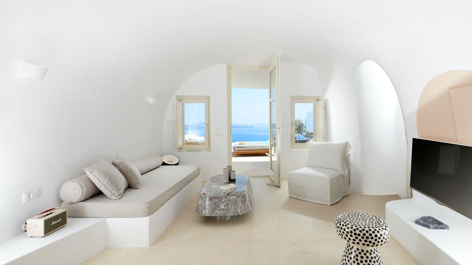 Cliffside Serenity photo 2