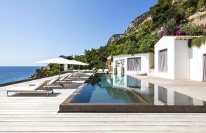 Cliffside Bliss
