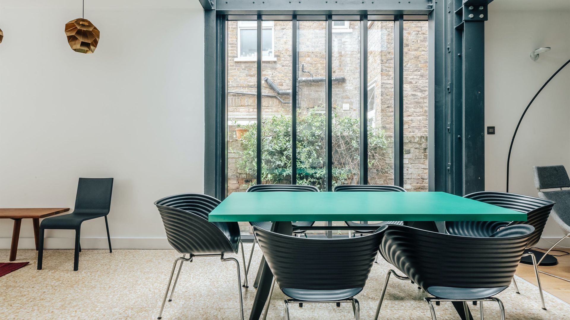 The Royal Charm photo 10