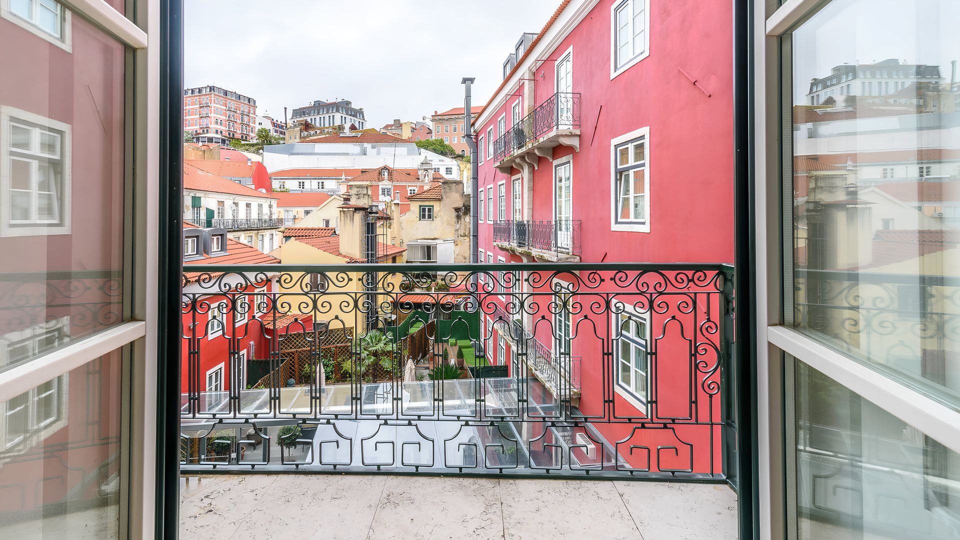 Portuguese Panorama photo 2
