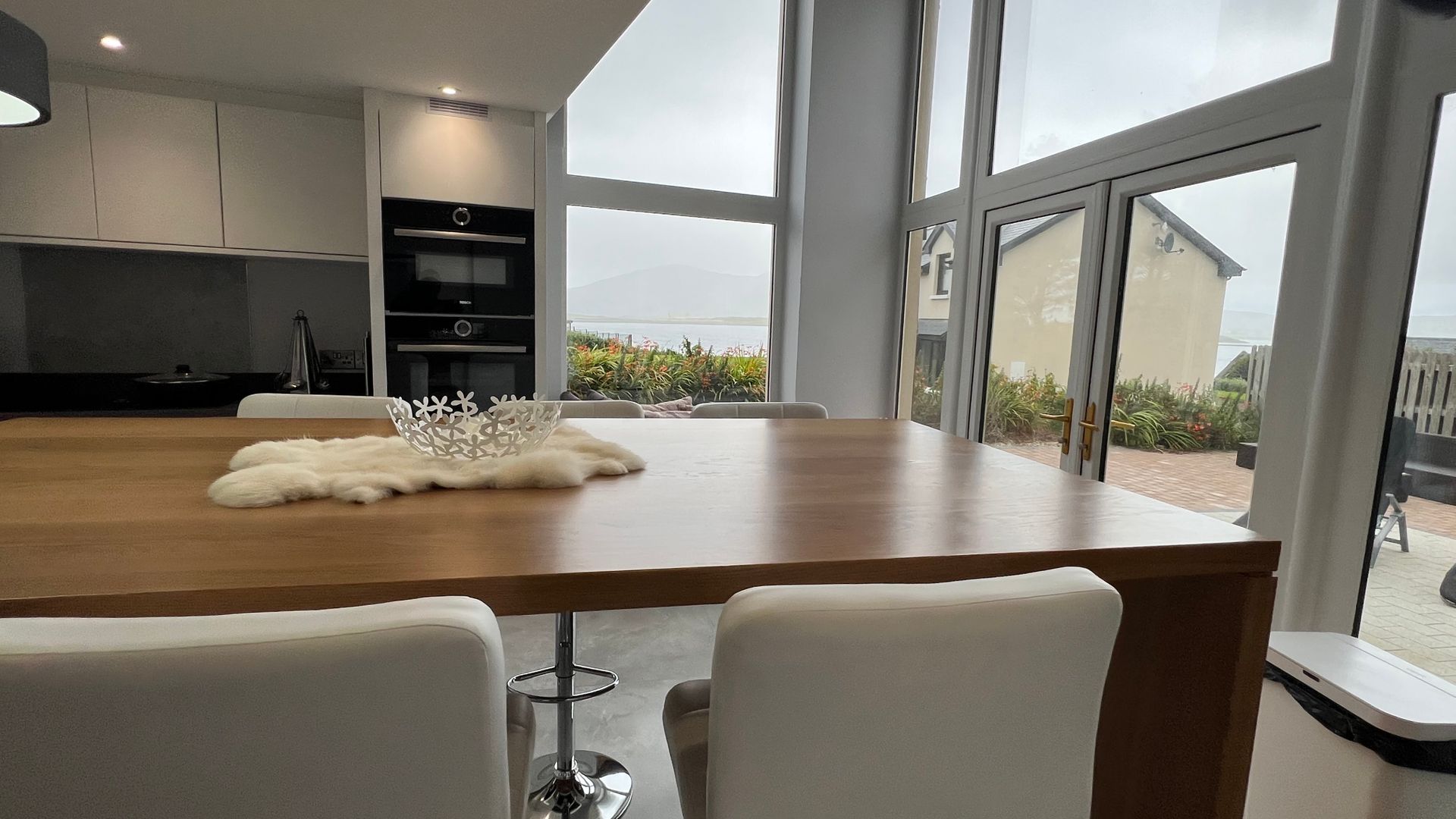 Modern Living in Nightstown Valentia Island photo 11