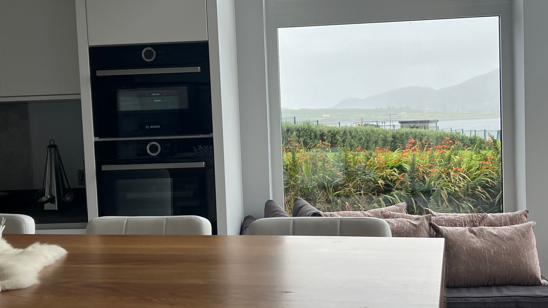 Modern Living in Nightstown Valentia Island photo 10