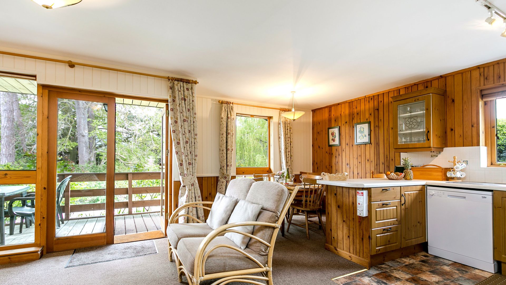 Cherry Tree Lodge♿ photo 3