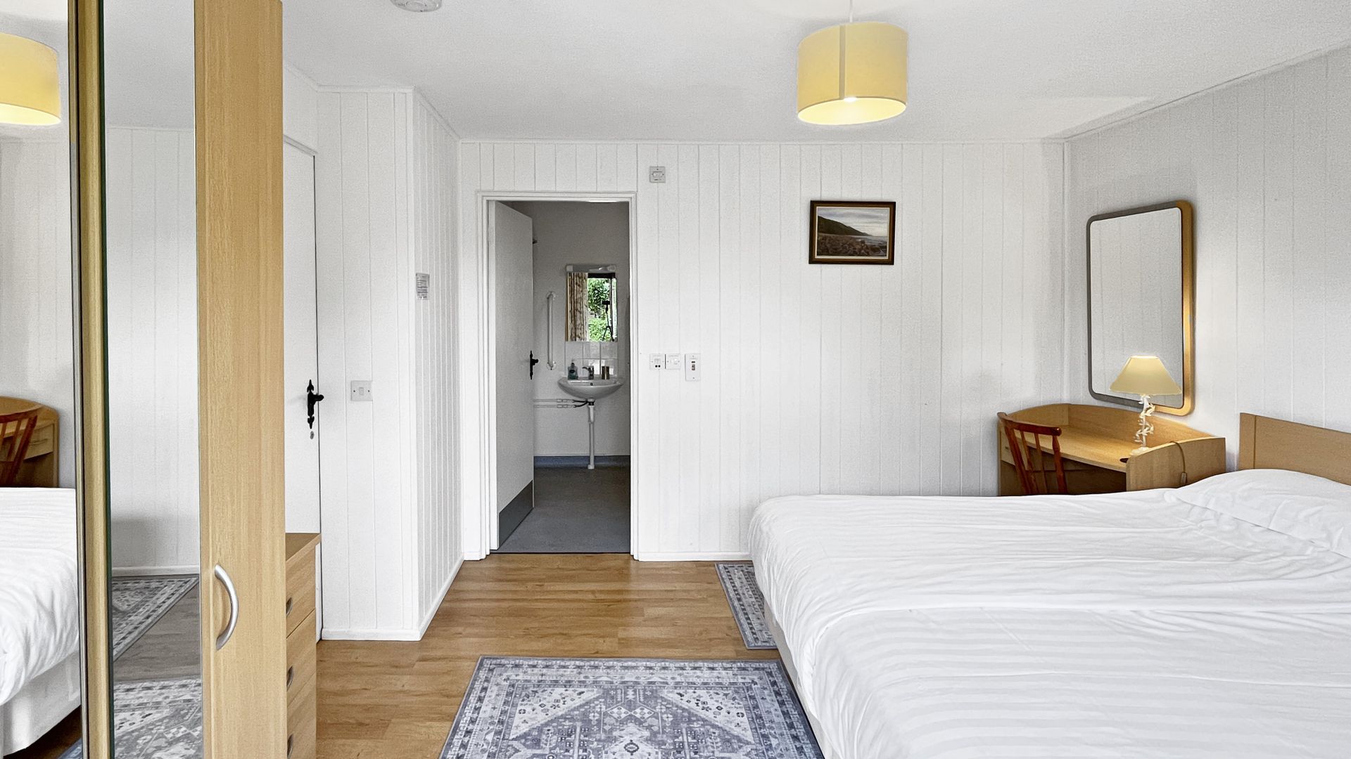 Laburnum Lodge♿ photo 8