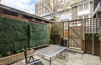 2 bed flat for sale in Seymour Place, Marylebone