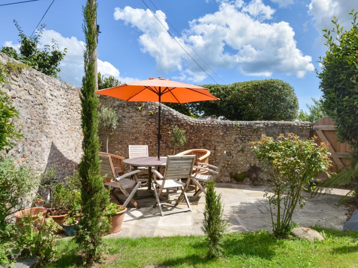 Cottage in Dorset photo 2