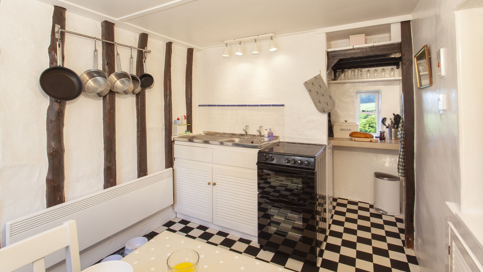 Syms Cottage, Cutcombe photo 10