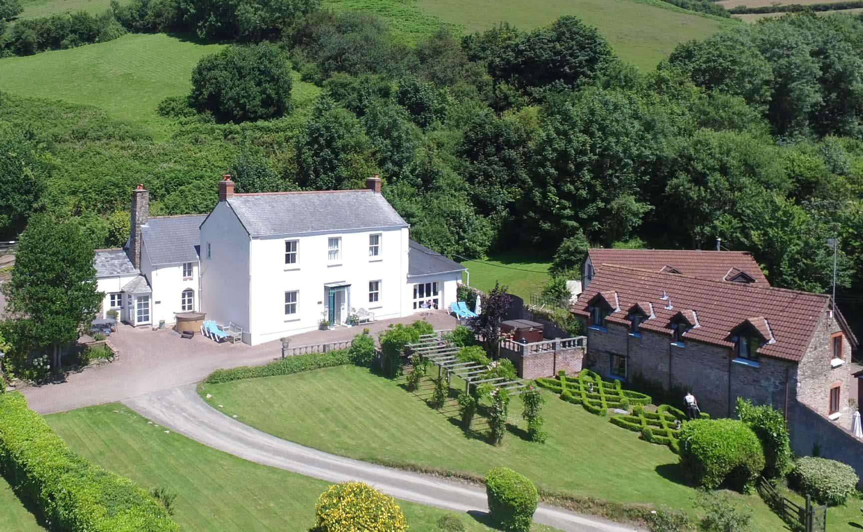 The Old Farmhouse photo 1
