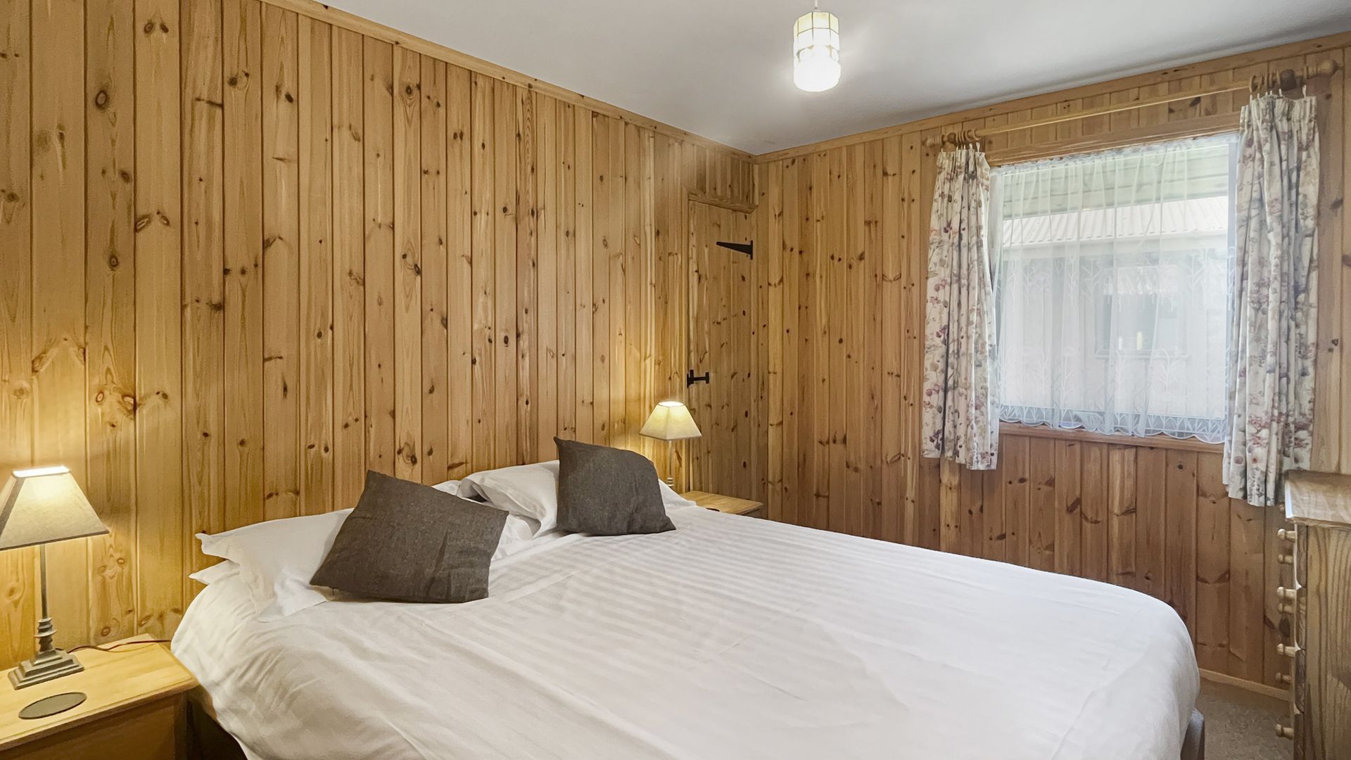 Yew Tree Lodge photo 7