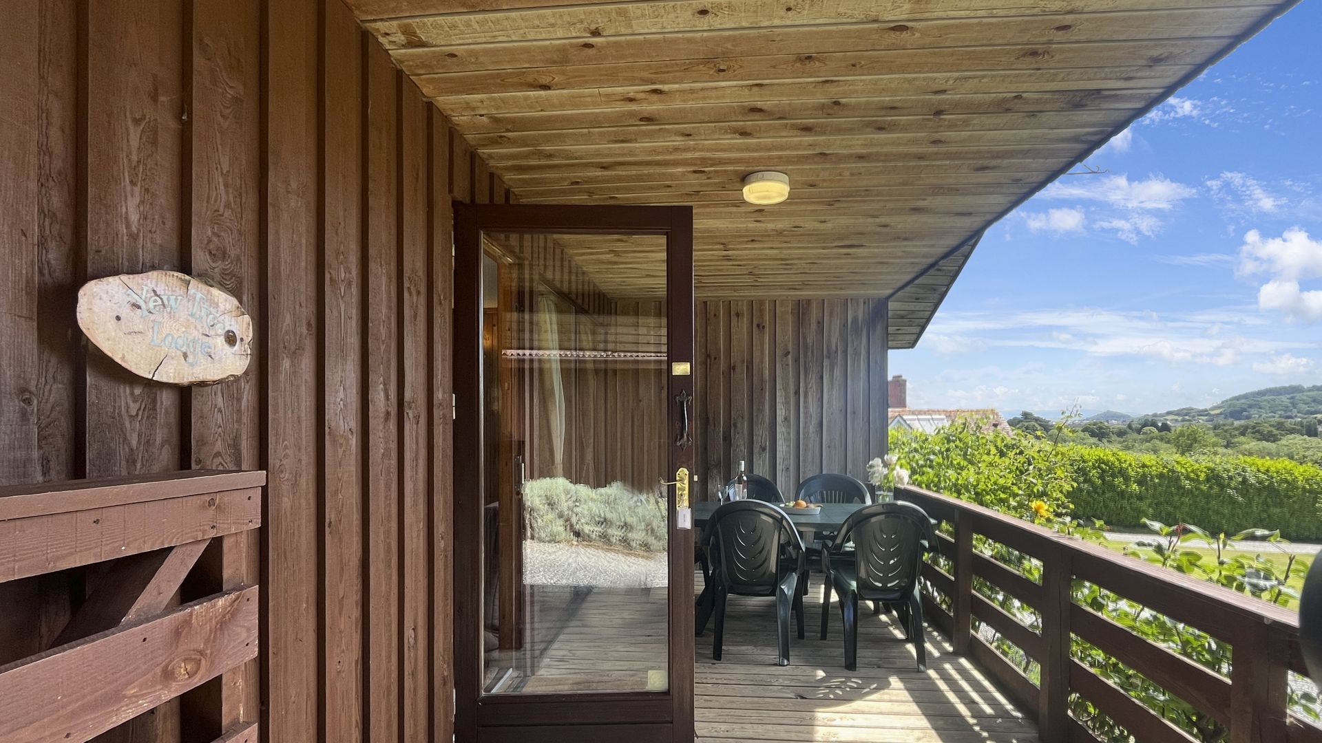 Yew Tree Lodge photo 3