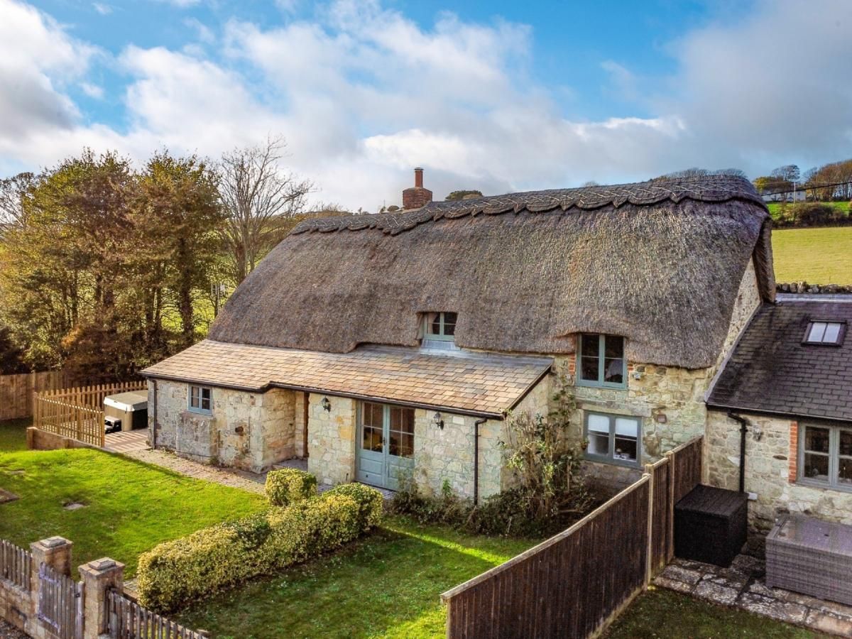 Cottage in Isle of Wight photo 1