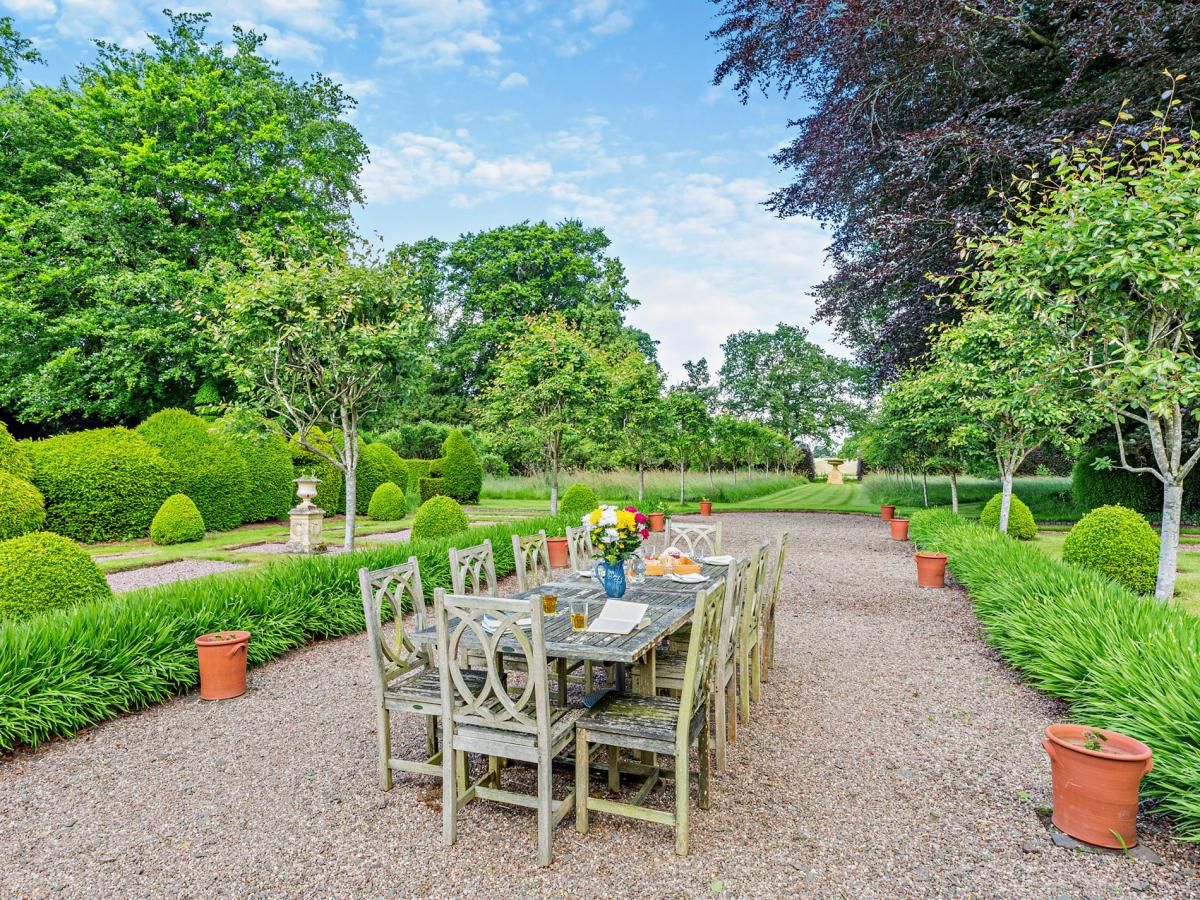 House in Staffordshire photo 8