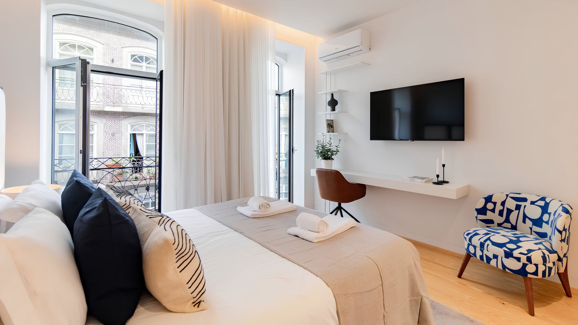 Porto's Pristine Pad photo 10