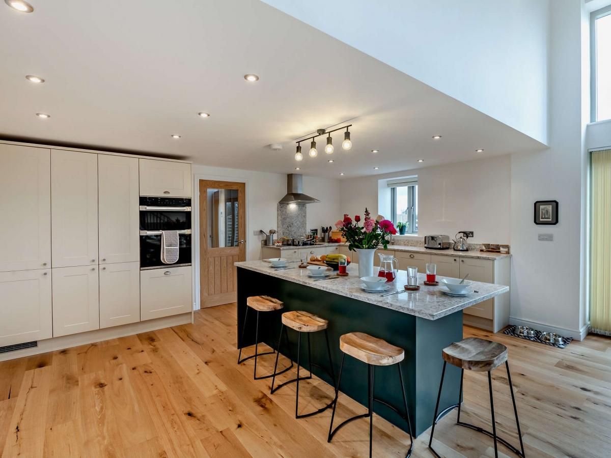 Cottage in East Riding photo 9