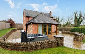 House in Derbyshire reviews