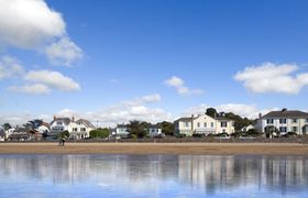 Upper Instow Beach Cottage reviews