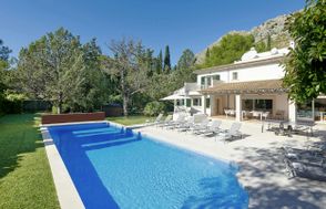 Villa Estevez