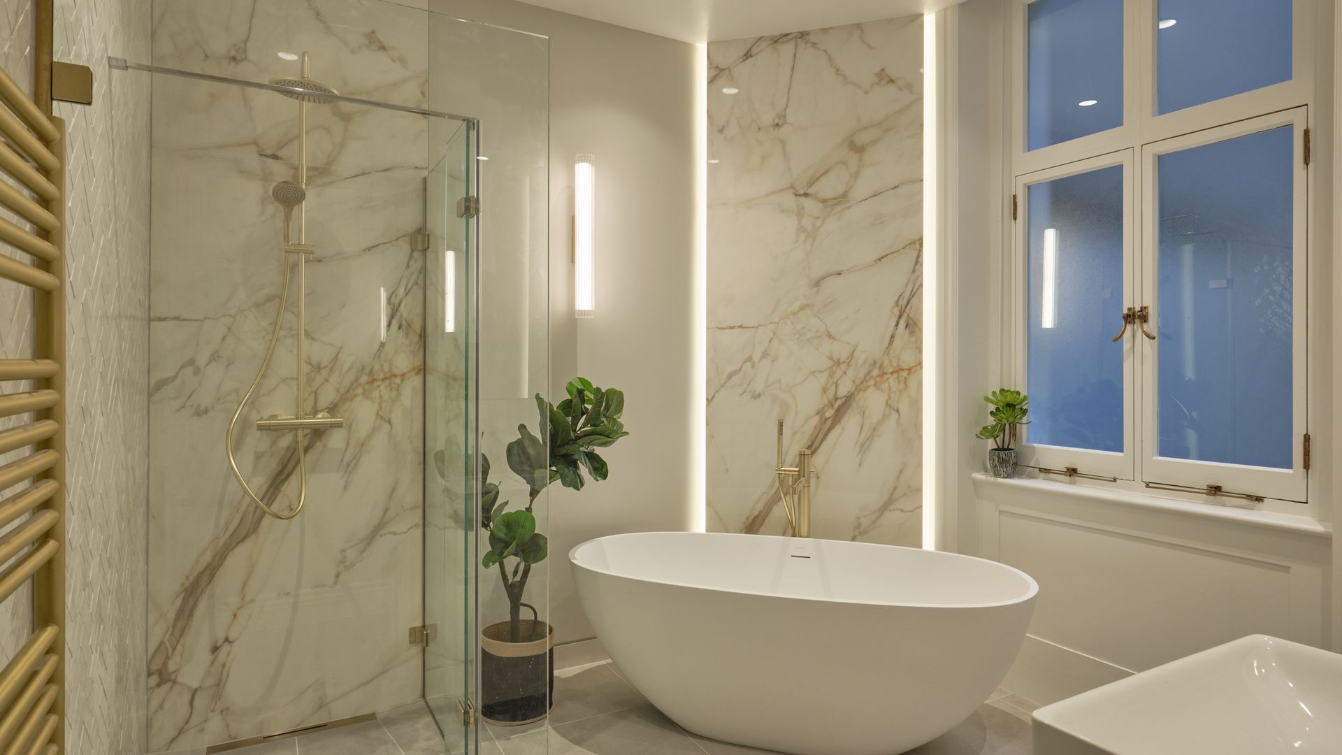 Mayfair's Modern Muse photo 7
