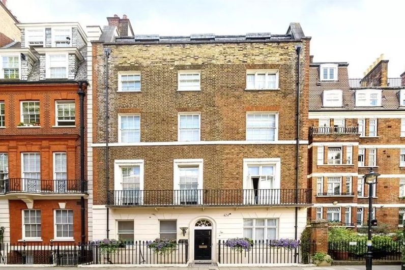Mayfair's Modern Muse photo 2