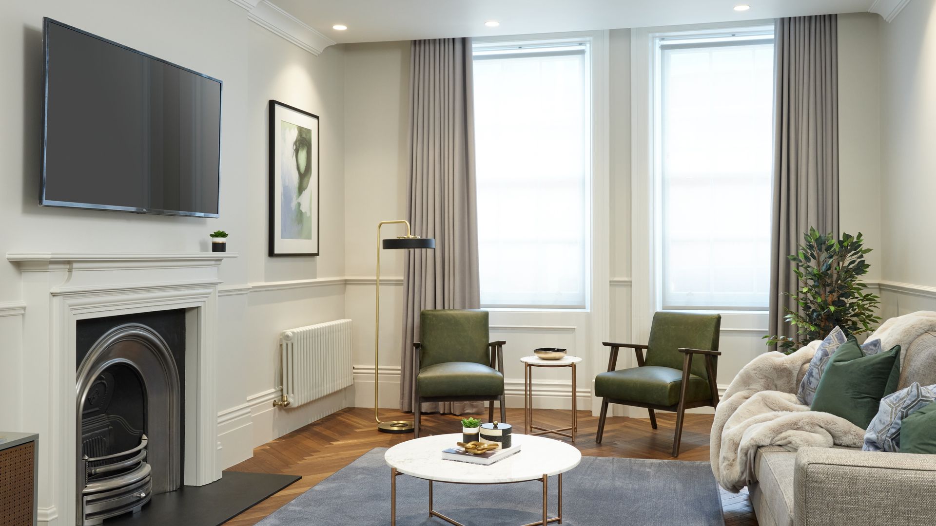 Mayfair's Modern Muse photo 1