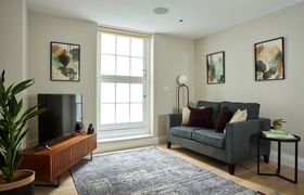 Chancery Chic reviews