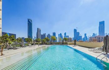 City Life in Dubai