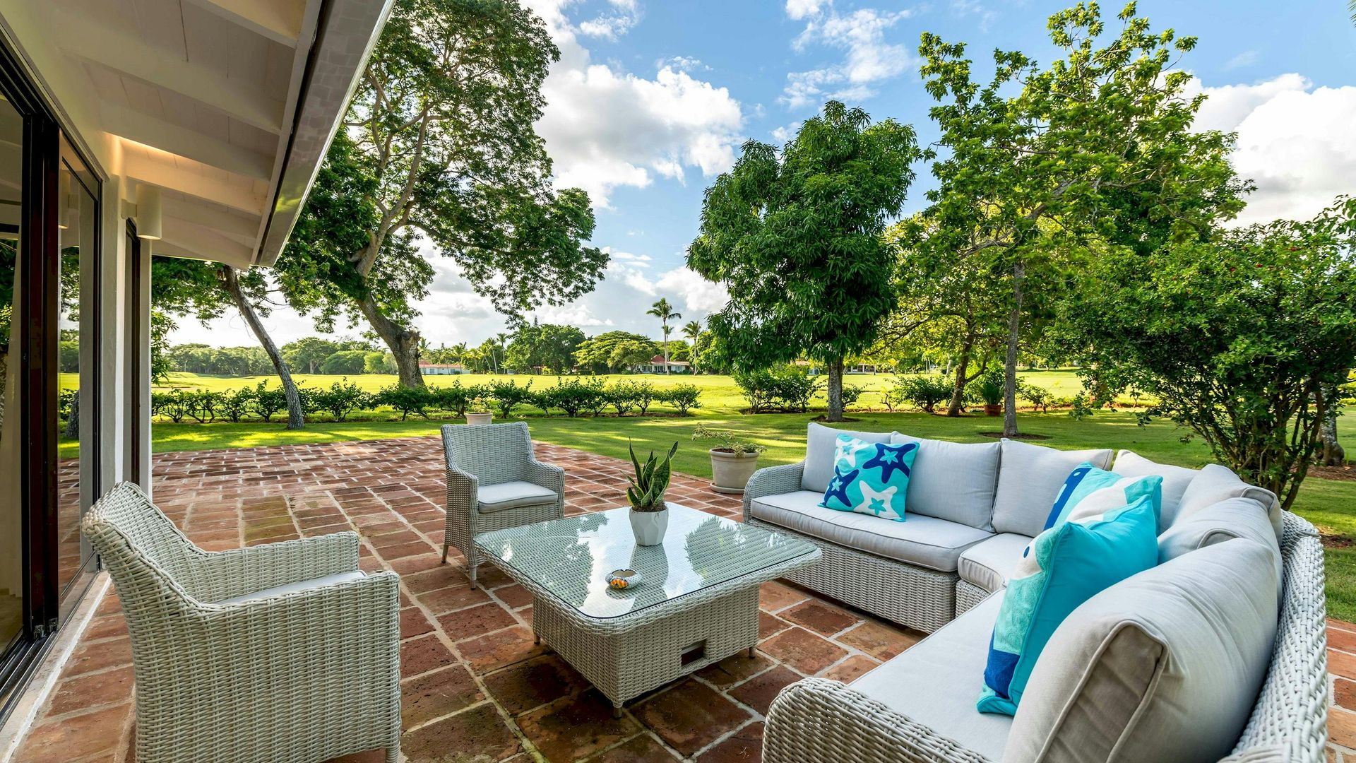 Luxury Golf Retreat photo 2