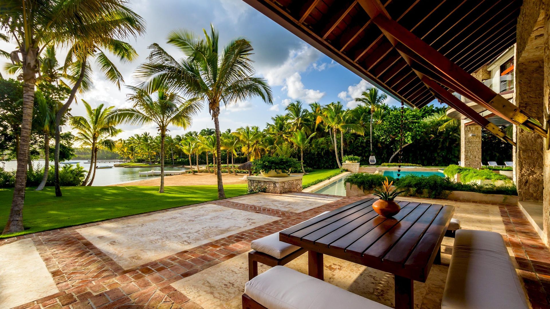Tropical Bliss Villa photo 5