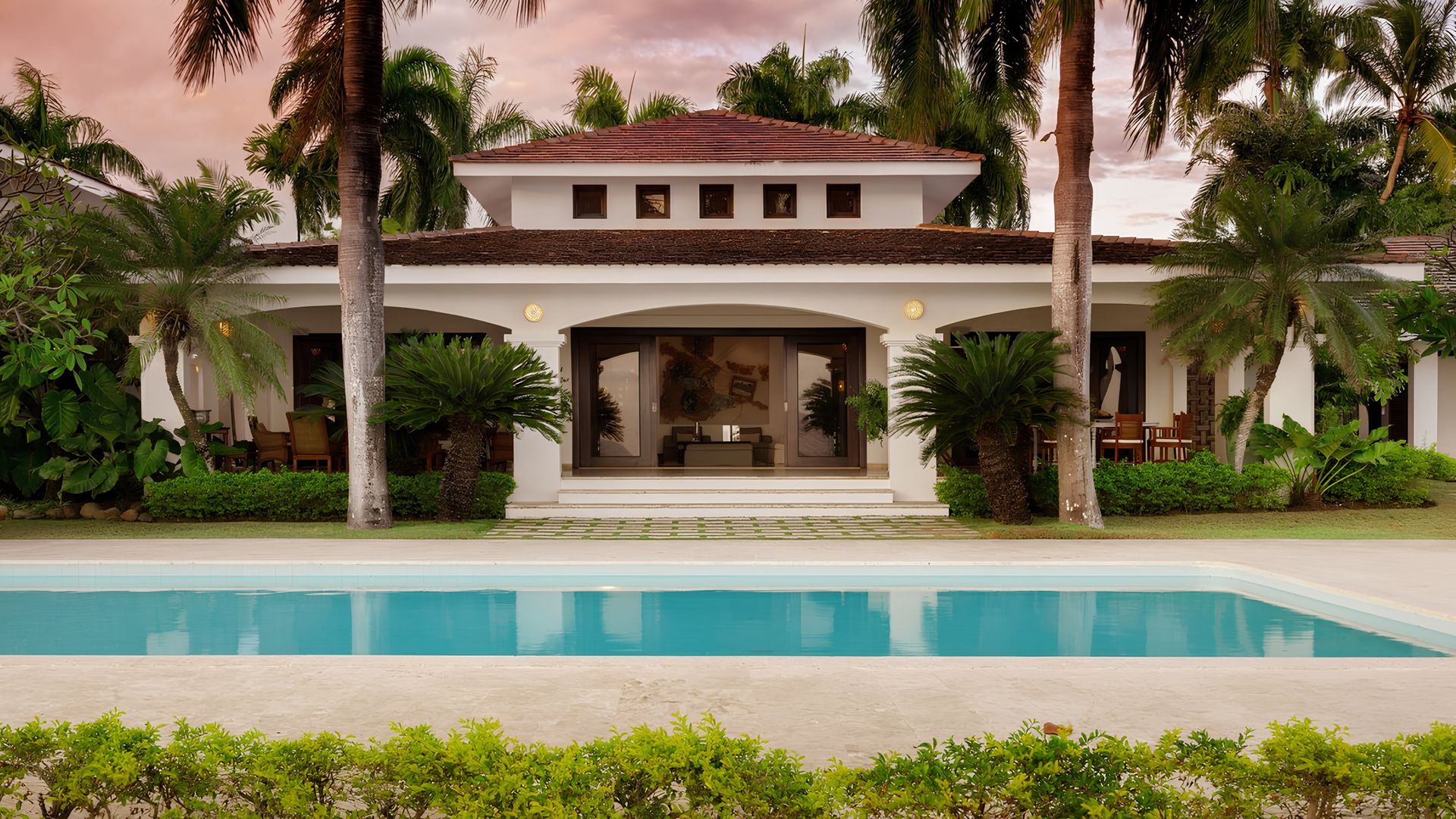 Paradise Manor photo 4