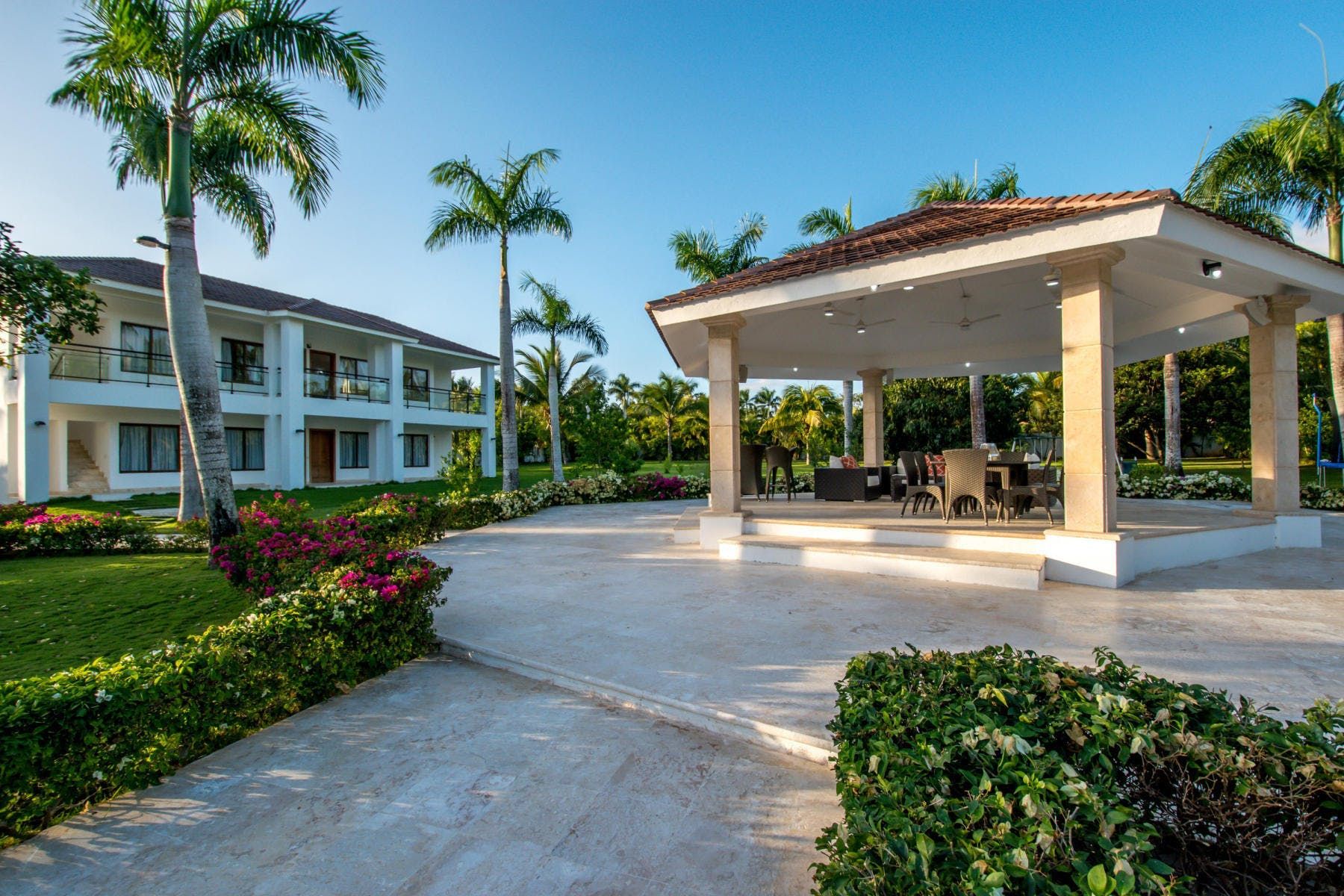 Caribbean Harmony photo 2