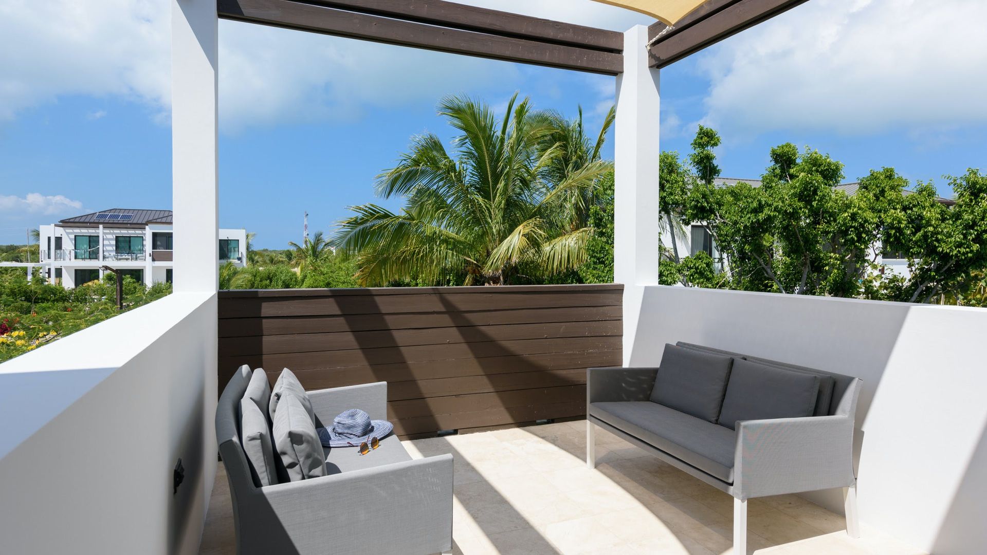 Bahamian Breeze photo 7