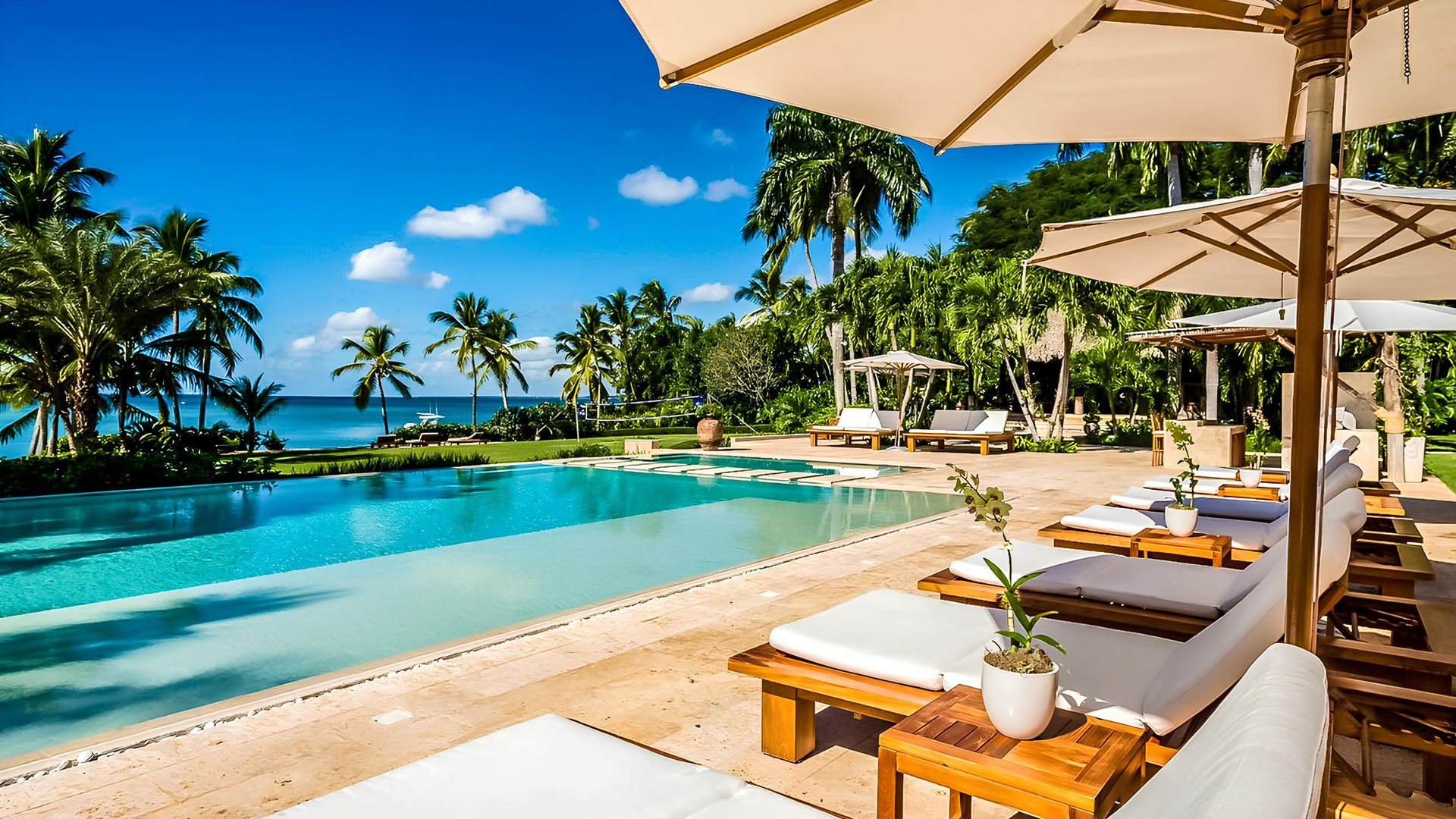 Paradise Panorama photo 7