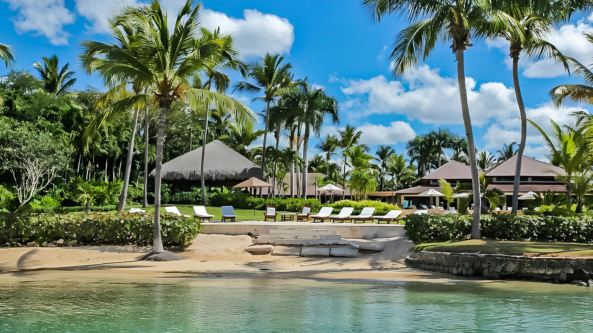 Paradise Panorama photo 9