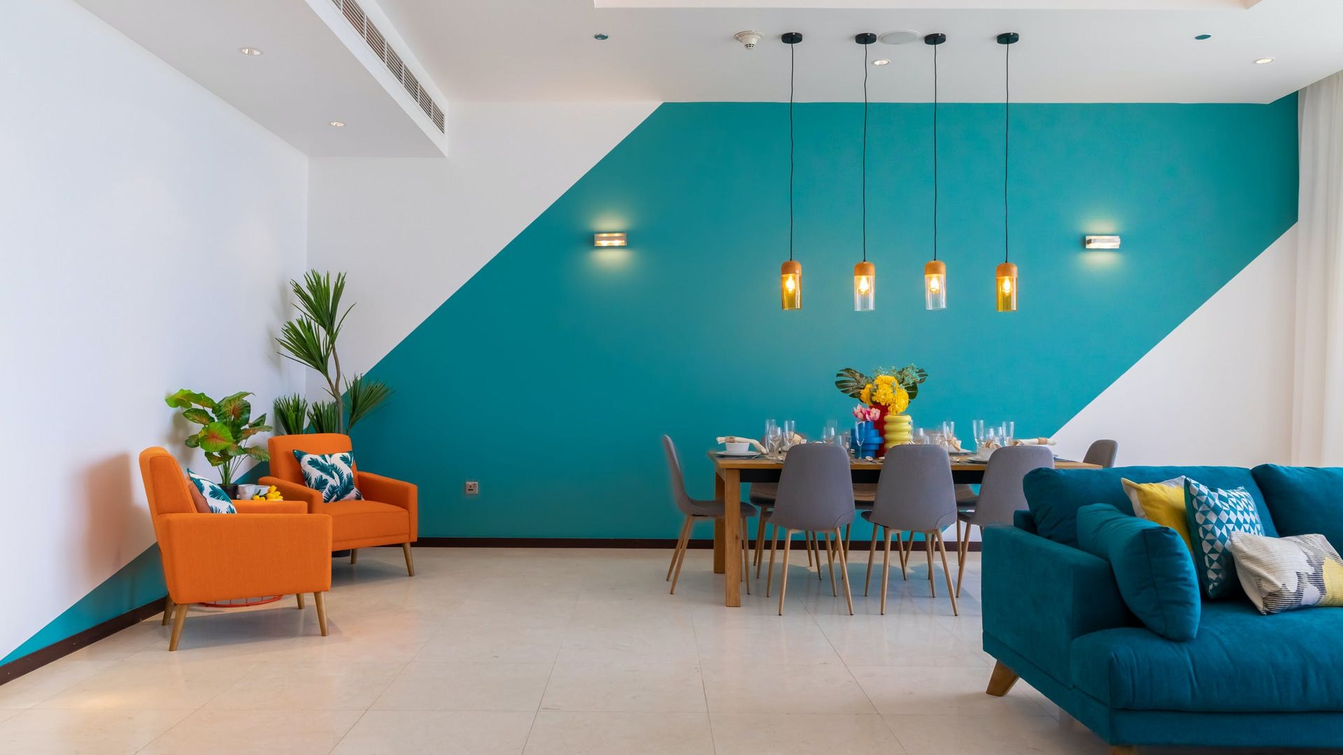 A Touch of Teal photo 5