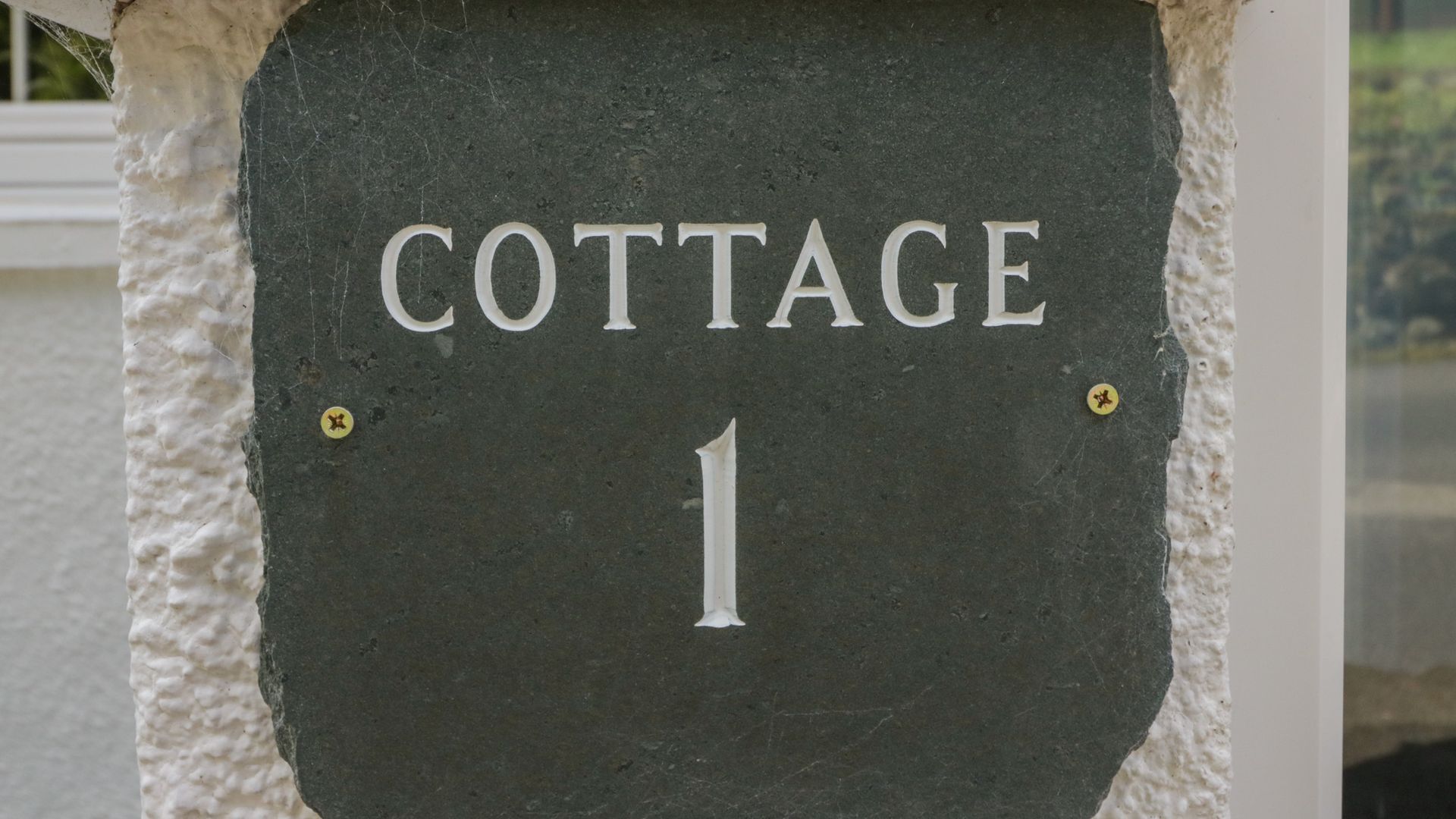 Garden Cottage No 1 photo 3