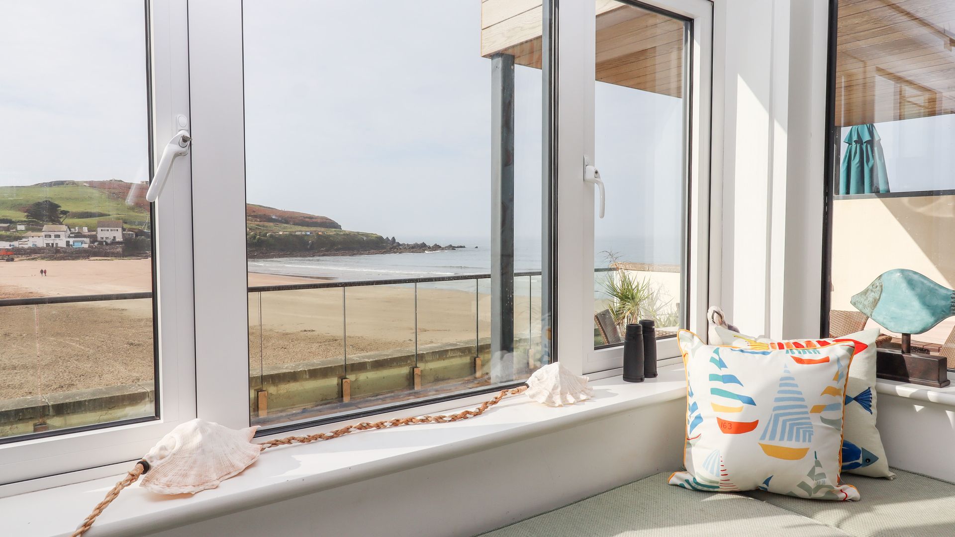 4 Burgh Island Causeway photo 6