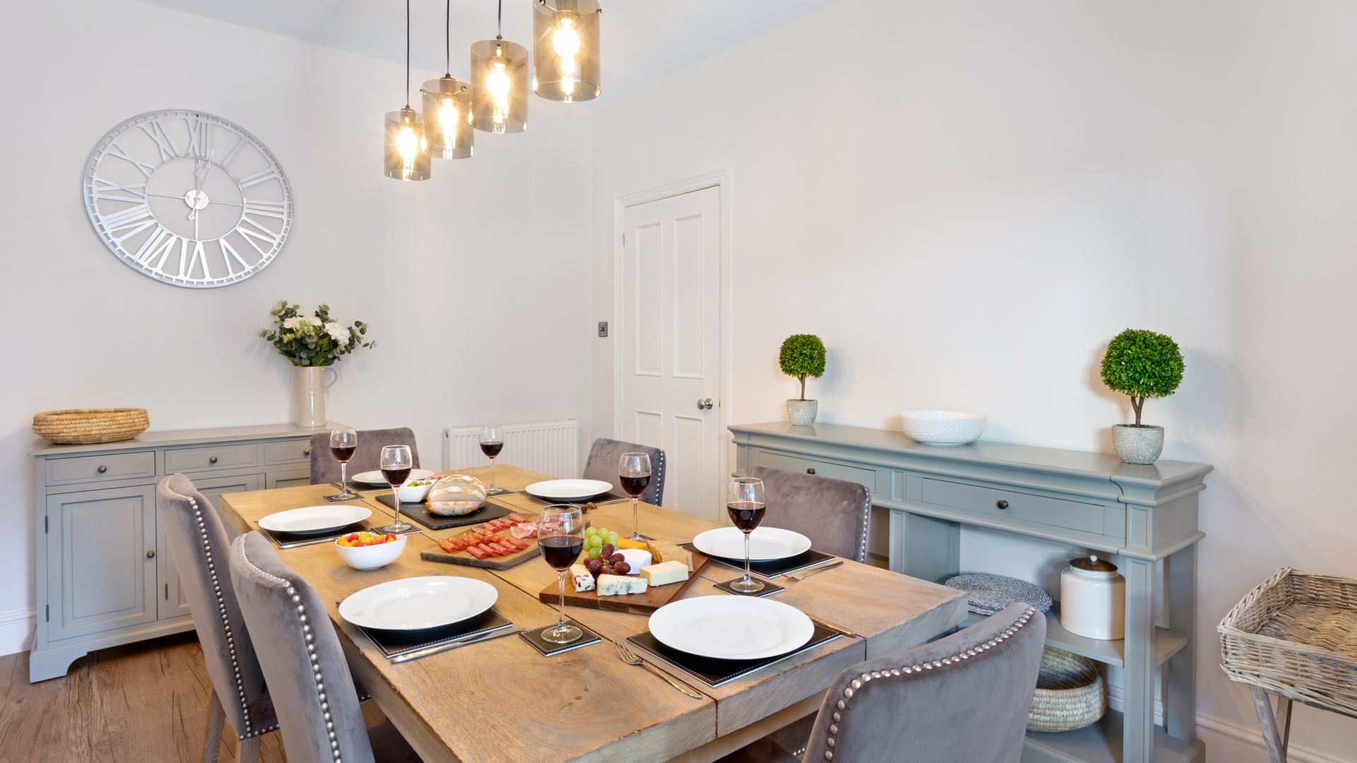 Thorncliffe House photo 5