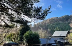 Unique cottage in Glendalough, Wicklow mountains.  reviews