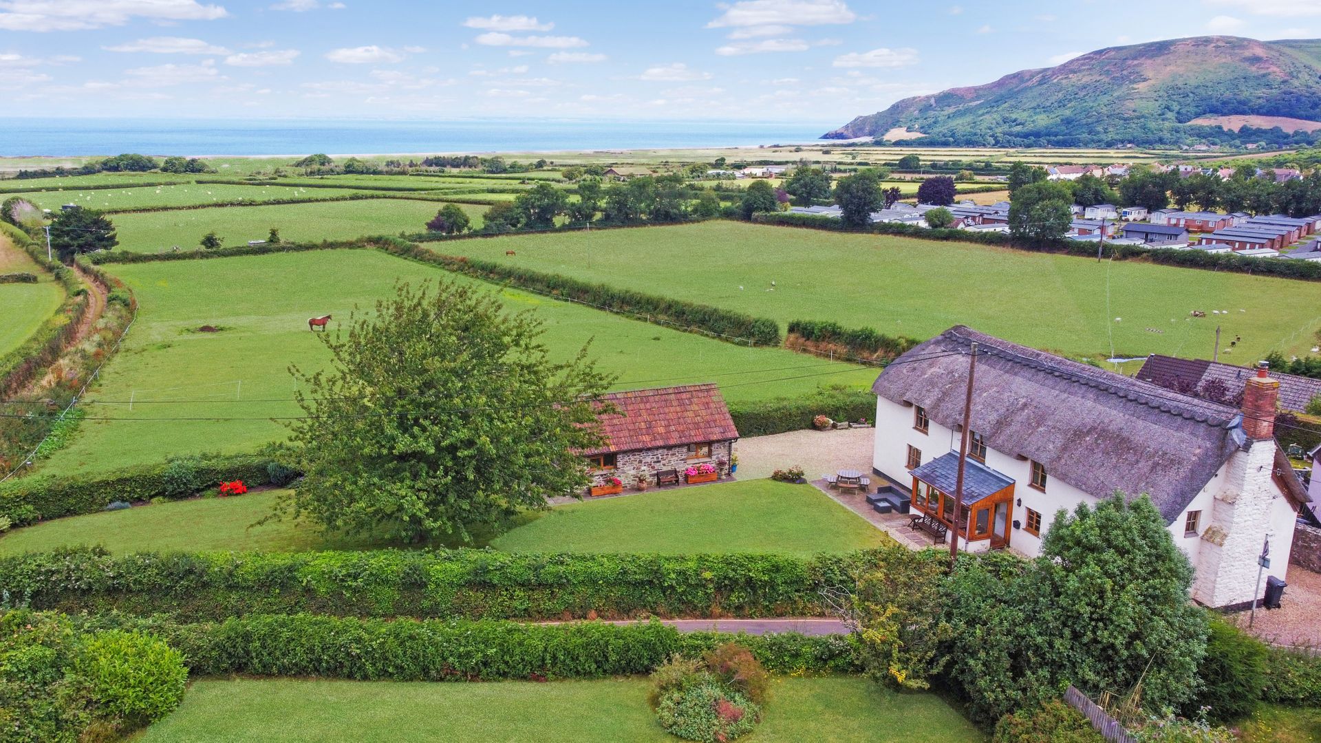 Splatt Barn, Porlock photo 3
