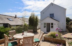 Backlands Farmhouse