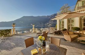 Como's Jewel reviews