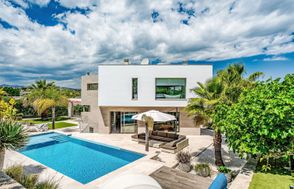 Villa Eos