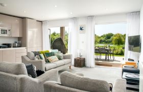 The Cotswold Lodge reviews