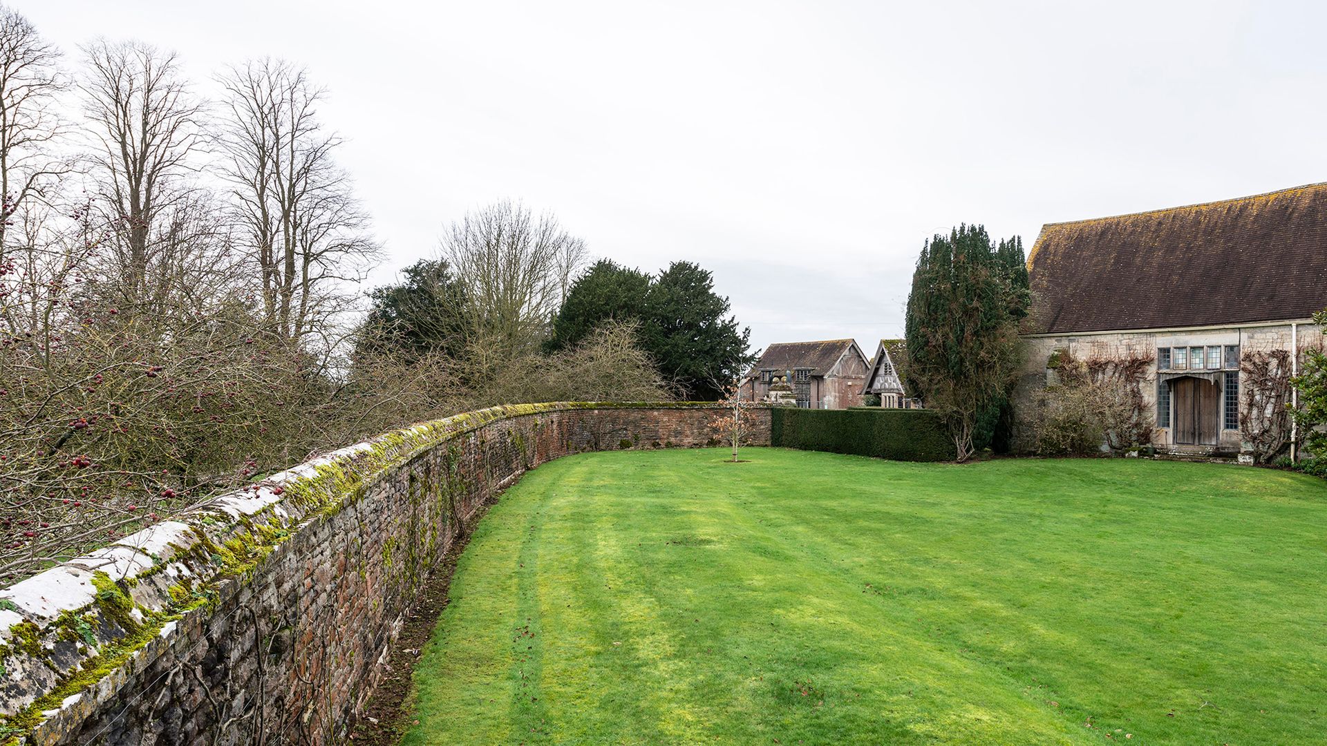 The Manor Stables photo 2