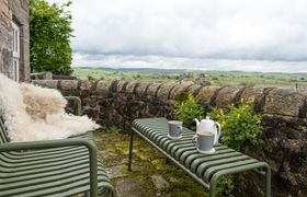 The Farmer's Husband reviews