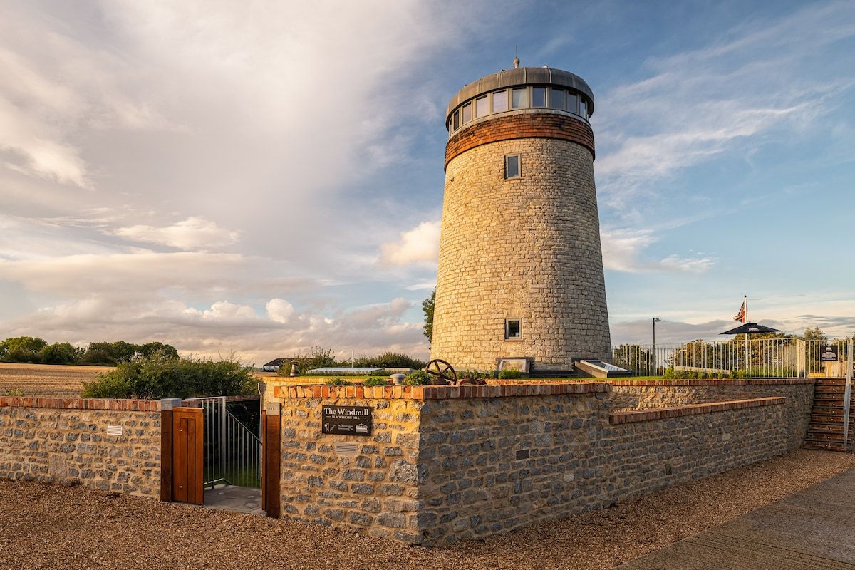 The Windmill Tower photo 1