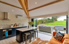 Lilac Cottage reviews