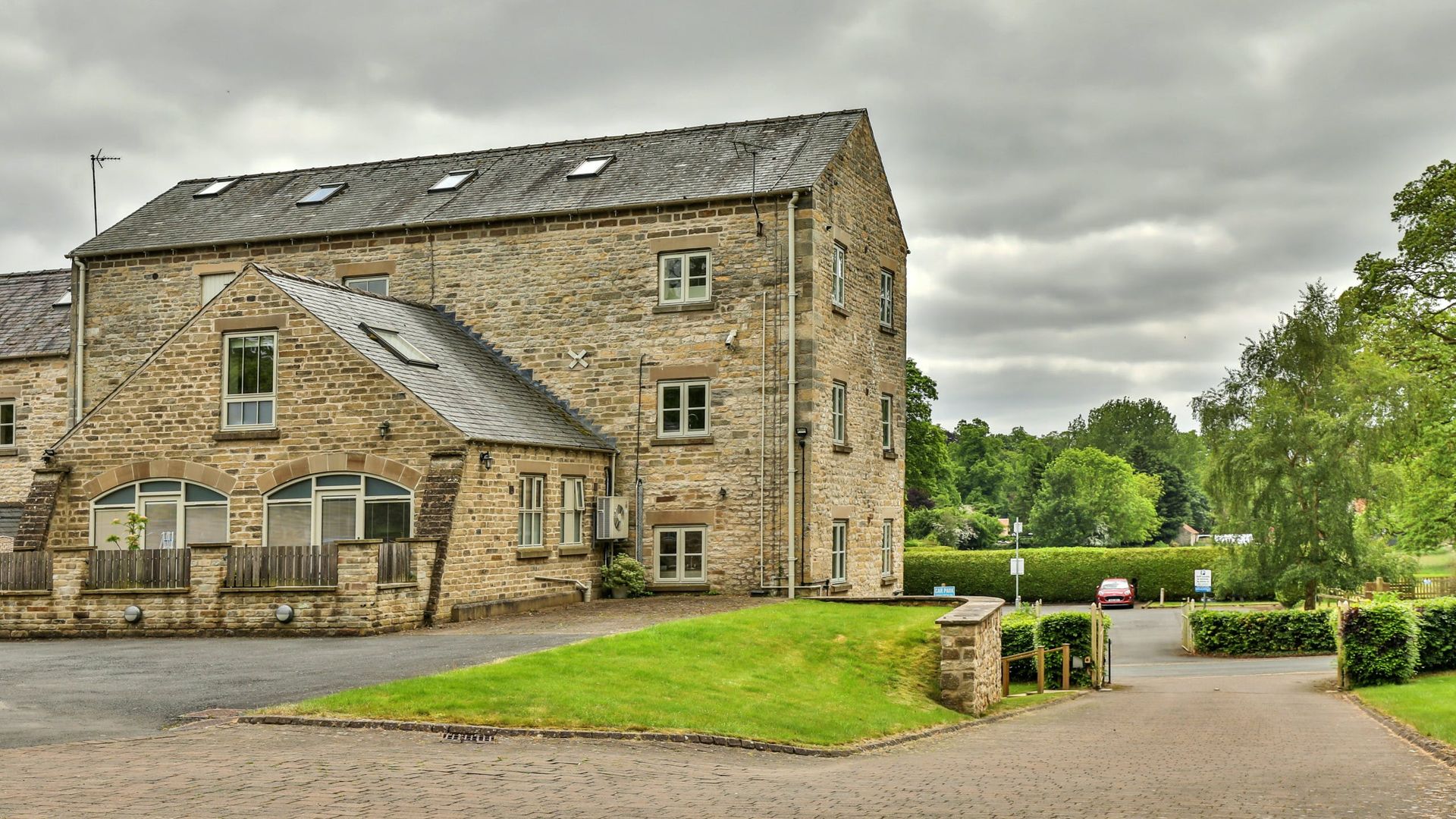 Lush River Retreat photo 2