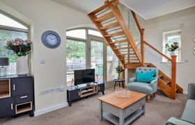 Lush River Retreat reviews